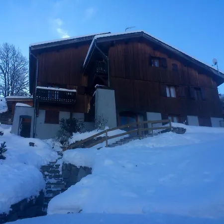 Chaleureux A Avec Vue Sur La Montagne Chalet Courchevel