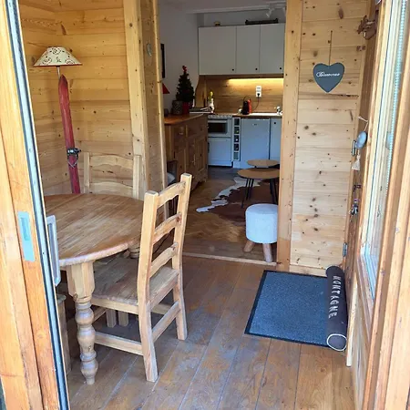 Chaleureux A Avec Vue Sur La Montagne Chalet
