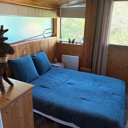 Chalet Chaleureux A Avec Vue Sur La Montagne Courchevel