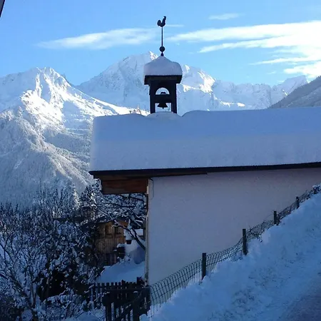 Chaleureux A Avec Vue Sur La Montagne Chalet