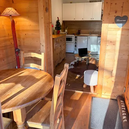 Chaleureux A Avec Vue Sur La Montagne Chalet *