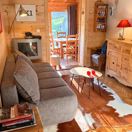 Chalet Chaleureux A Avec Vue Sur La Montagne *