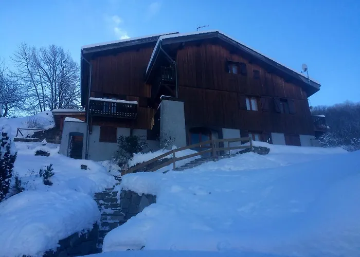 Chaleureux A Avec Vue Sur La Montagne شاليه كورشوفيل