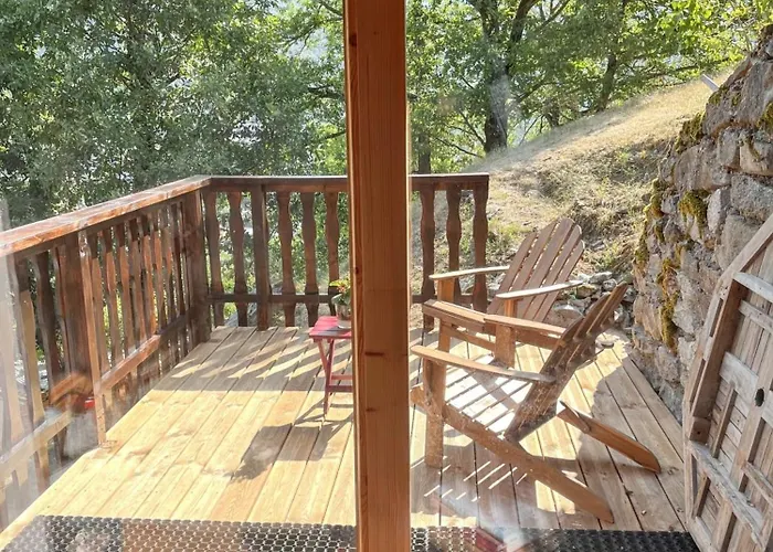 Chaleureux A Avec Vue Sur La Montagne شاليه *